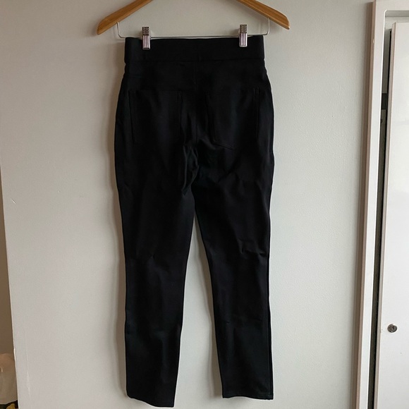 Spanx The Perfect Pant Ankle 4-Pocket in Black - Picture 3 of 6